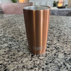 24oz Copper YETI Rambler 24oz